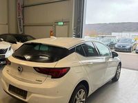 Gebraucht Opel Astra Innovation 200 PS (147 kW) 2016 Weiß Limousine