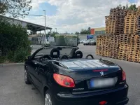 Gebraucht Peugeot 206 CC 109 PS (80 kW) 2005 Schwarz Cabrio