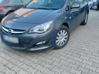 Gebraucht Opel Astra 110 PS (80 kW) 2015 Braun Limousine