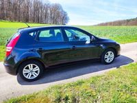 gebraucht Hyundai i30 Bremsen und TÜV neu