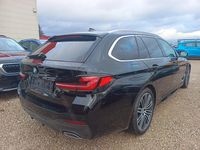 Gebraucht BMW 540 333 PS (244 kW) 2023 Schwarz Kombi