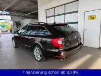 Gebraucht Skoda Superb Business Line 140 PS (102 kW) 2013 Braun Kombi