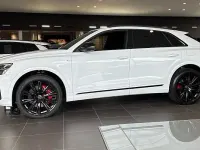 Gebraucht Audi Q8 Sport 490 PS (360 kW) 2026 Weiß SUV