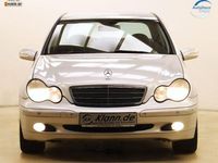 Gebraucht Mercedes C200 Classic 163 PS (119 kW) 2003 Silber Limousine