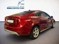 Gebraucht Volvo S60 Summum 203 PS (149 kW) 2011 Rot Limousine
