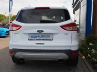 Gebraucht Ford Kuga SYNC Edition 150 PS (110 kW) 2016 Weiß SUV