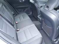 Gebraucht Volvo V60 Core 163 PS (119 kW) 2023 Andere farbe Kombi