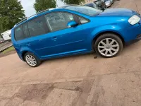 Gebraucht VW Touran 140 PS (102 kW) 2006 Blau Van / Kleinbus