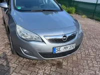 Gebraucht Opel Astra Edition 101 PS (74 kW) 2011 Silber Limousine