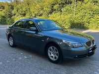 Gebraucht BMW 523 177 PS (130 kW) 2006 Grau Limousine