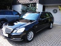 gebraucht Mercedes E300 BlueEFFICIENCY, SD, AHK, Navi,Autom,UVP: 67.552,-€