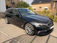 Gebraucht BMW 520 Luxury Line 190 PS (139 kW) 2019 Schwarz Kombi