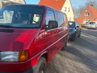 Gebraucht VW T4 84 PS (61 kW) 2000 Rot Van