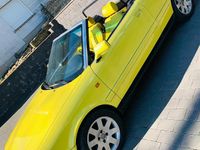 Second-hand Audi 80 90 CP (66 kW) 1999 Galben Cabrio