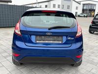 Gebraucht Ford Fiesta 59 PS (43 kW) 2017 Blau Kleinwagen