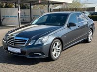 Gebraucht Mercedes E200 Avantgarde 184 PS (135 kW) 2009 Grau Limousine