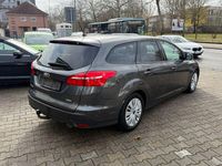 Gebraucht Ford Focus Business Edition 150 PS (110 kW) 2018 Grau Limousine