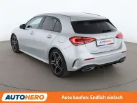 Gebraucht Mercedes A200 AMG line 163 PS (119 kW) 2018 Iridiumsilber Limousine