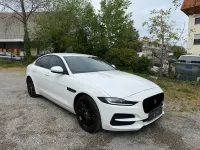 Gebraucht Jaguar XE SE 204 PS (150 kW) 2023 Weiß Limousine