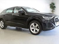 Second-hand Audi Q8 Proline 2023 Negru SUV