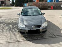 Gebraucht VW Golf V 75 PS (55 kW) 2005 Grau Kleinwagen