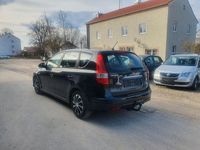 Gebraucht Hyundai i30 Comfort 116 PS (85 kW) 2010 Schwarz Kombi