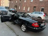 Gebraucht Mercedes CLK200 184 PS (135 kW) 2008 Schwarz Cabrio