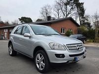 Gebraucht Mercedes ML320 224 PS (164 kW) 2007 Silber SUV