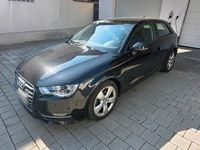 Gebraucht Audi A3 Attraction 110 PS (80 kW) 2015 Schwarz Limousine