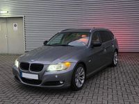 Gebraucht BMW 330 272 PS (200 kW) 2011 Grau Kombi