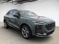 Gebraucht Audi Q3 Ambiente 265 PS (194 kW) 2025 Salbeigrün metallic SUV