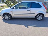 Gebraucht Ford Fiesta 80 PS (58 kW) 2006 Grau Kleinwagen
