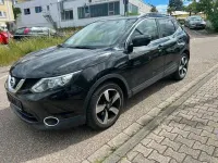 Gebraucht Nissan Qashqai 360º 116 PS (85 kW) 2015 Schwarz SUV