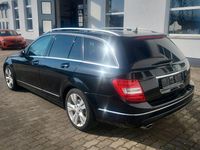Gebraucht Mercedes C250 204 PS (150 kW) 2012 Schwarz Kombi