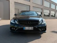 Gebraucht Mercedes E250 204 PS (150 kW) 2010 Schwarz Cabrio