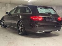 Gebraucht Mercedes C180 156 PS (114 kW) 2018 Schwarz Kombi