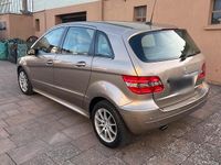 Gebraucht Mercedes B170 116 PS (85 kW) 2006 Gold Van / Kleinbus