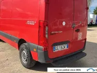 Gebraucht Mercedes E-Sprinter 85 kW (116 PS) 2021 Rot Van