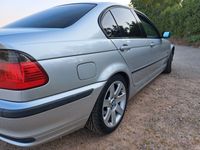 gebraucht BMW 320 i -