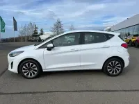 Gebraucht Ford Fiesta Titanium 125 PS (91 kW) 2023 Frostweiß Kleinwagen