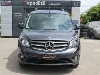 Gebraucht Mercedes Citan 111 110 PS (80 kW) 2018 Tenoritgrau Van / Kleinbus