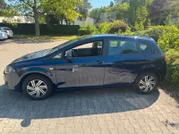 Usata Seat Leon 86 CV (63 kW) 2009 Blu Utilitaria