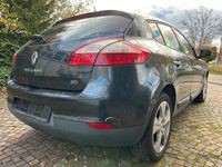 Gebraucht Renault Mégane Dynamique 131 PS (96 kW) 2009 Grau Limousine