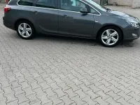 Gebraucht Opel Astra 160 PS (117 kW) 2011 Grau Kombi