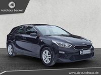Gebraucht Kia Ceed Vision 140 PS (102 kW) 2019 Schwarz Kleinwagen