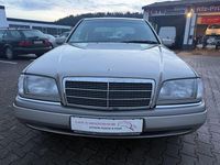 Gebraucht Mercedes C220 Elegance 150 PS (110 kW) 1994 Braun Limousine