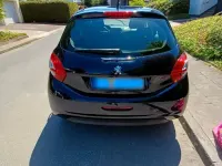 Gebraucht Peugeot 208 Active 82 PS (60 kW) 2014 Blau Kleinwagen