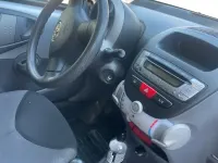Gebraucht Toyota Aygo 69 PS (50 kW) 2007 Silber Kleinwagen