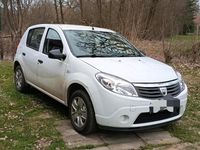 Gebraucht Dacia Sandero 75 PS (55 kW) 2008 Weiß Kleinwagen