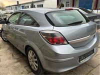 Gebraucht Opel Astra GTC 77 PS (56 kW) 2006 Silber Coupé